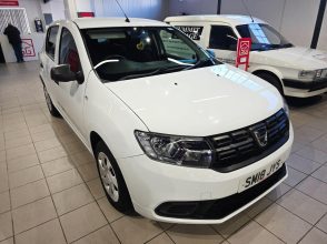 2018(18) Dacia Sandero 0.9 TCe Essential Euro 6 (s/s) 5dr – £4990