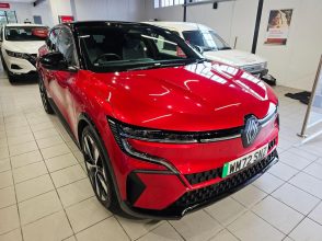 2022(72) Renault Megane E-Tech 60kWh techno Auto 5dr (optimum charge) – £17490